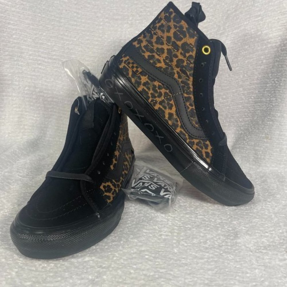 Cher Strauberry x Skateboard Sk8-Hi Decon 'Cheetah' Vans sneakers shoes xoxo